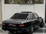 Mercedes 220 E-11