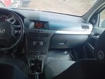 Opel Astra-11