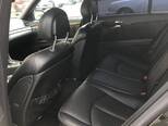Mercedes E 220-11