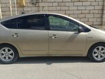Toyota Prius-4