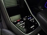 Porsche Panamera-10