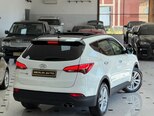Hyundai Santa Fe-12