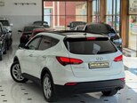 Hyundai Santa Fe-11