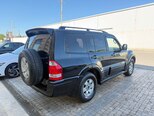 Mitsubishi Pajero-5