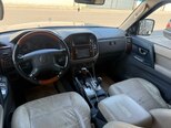 Mitsubishi Pajero-7