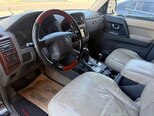 Mitsubishi Pajero-6