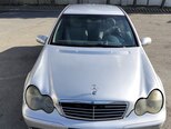 Mercedes C 200-1