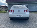 Volkswagen Passat-2