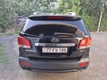 Kia Sorento-14