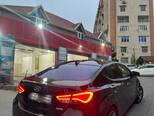 Hyundai Elantra-4