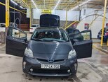 Toyota Prius-15