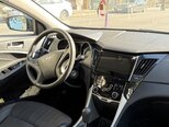 Hyundai Sonata-8