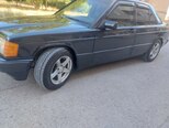 Mercedes 190-11