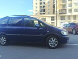 Opel Zafira-5