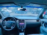 Suzuki Forenza-5