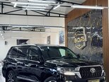 Toyota Land Cruiser-2