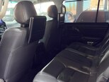 Toyota Land Cruiser-17