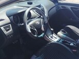 Hyundai Elantra-2