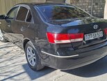 Hyundai Sonata-4