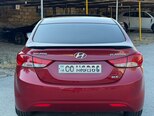Hyundai Elantra-8