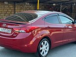 Hyundai Elantra-7
