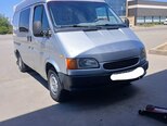 Ford Transit-5