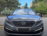 Hyundai Sonata-12