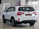 Kia Sorento-10