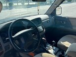 Mitsubishi Pajero-9