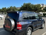 Mitsubishi Pajero-6