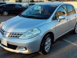 Nissan Tiida-8