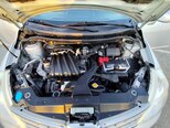 Nissan Tiida-17