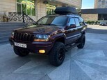 Jeep Grand Cherokee-1