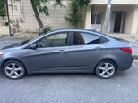 Hyundai Accent-2