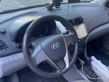 Hyundai Accent-4