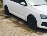 Skoda Rapid-2