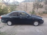 Nissan Sunny-4