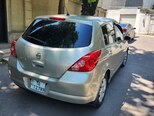Nissan Tiida-5