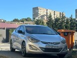 Hyundai Elantra-1