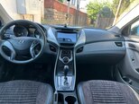 Hyundai Elantra-4