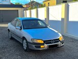 Opel Omega-1