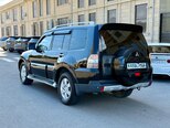 Mitsubishi Pajero-8
