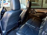 Mitsubishi Pajero-15