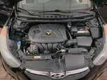 Hyundai Elantra-11