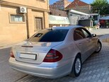 Mercedes E 270-4