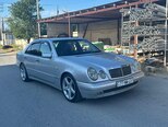 Mercedes E 240-4
