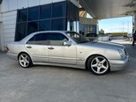Mercedes E 240-2