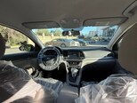 Hyundai Elantra-6