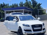 Audi Q7-13