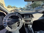 Hyundai Elantra-7